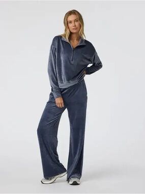 Vuori Women’s Corduroy Wide Leg Pants Blue Gray Pull On Size S